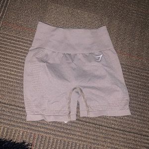 Gymshark vital seamless 2.0 shorts taupe size small